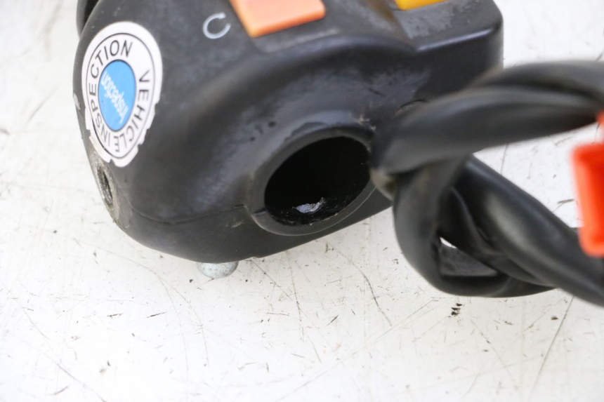 photo de CONMUTADOR DERECHA JM MOTORS OLDIES GT 4T 50 (2018 - 2025) - Detalle de la pieza