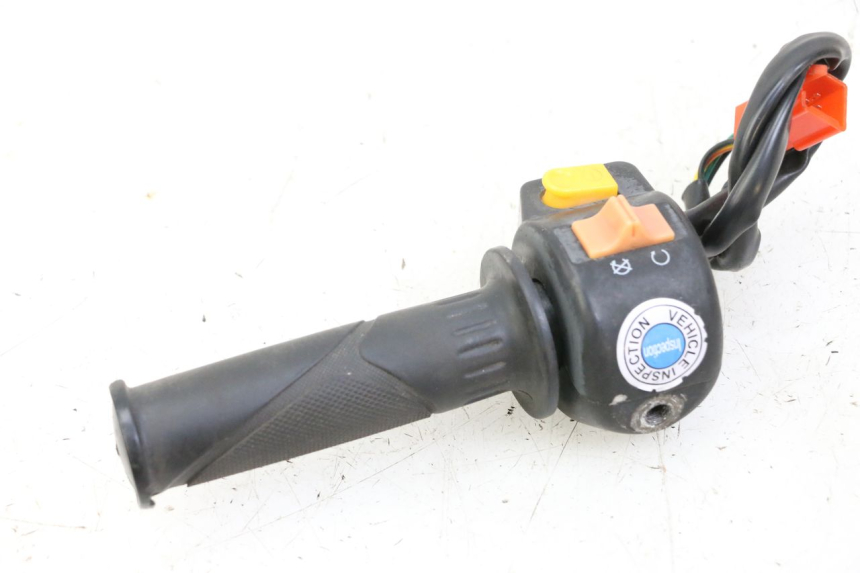 photo de CONMUTADOR DERECHA JM MOTORS OLDIES GT 4T 50 (2018 - 2025) - Otra perspectiva