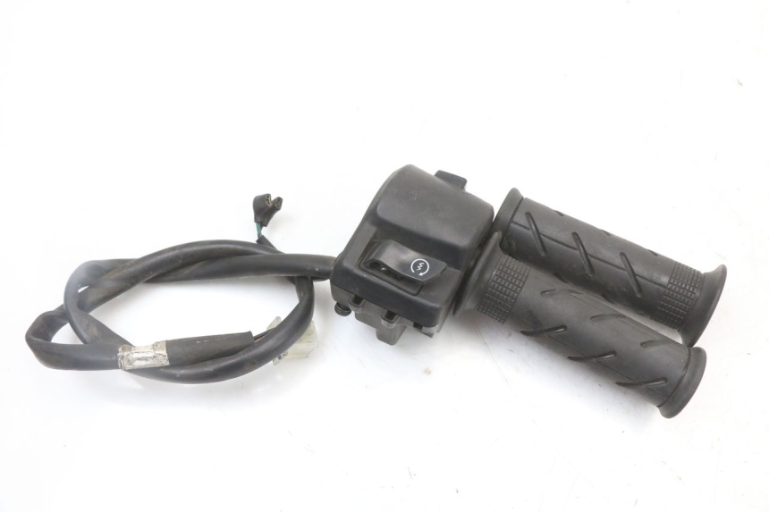photo de INTERRUPTOR DERECHO HONDA PCX (JF47) 125 (2012 - 2013) - Vista principal