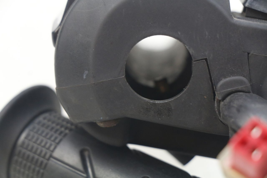 photo de CONMUTADOR DERECHA HONDA PCX (JF57/JF64) 125 (2014 - 2018) - Zoom estado de uso
