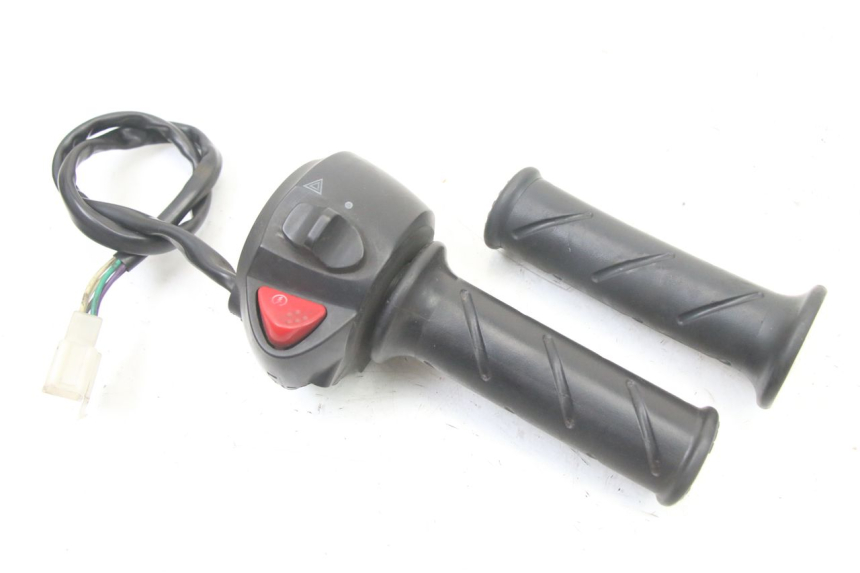 photo de INTERRUPTOR DERECHO PEUGEOT CITYSTAR 125 (2011 - 2017) - Vista principal