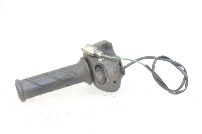 photo de INTERRUPTOR DERECHO PEUGEOT CITYSTAR 50 (2013 - 2017) - Otra perspectiva