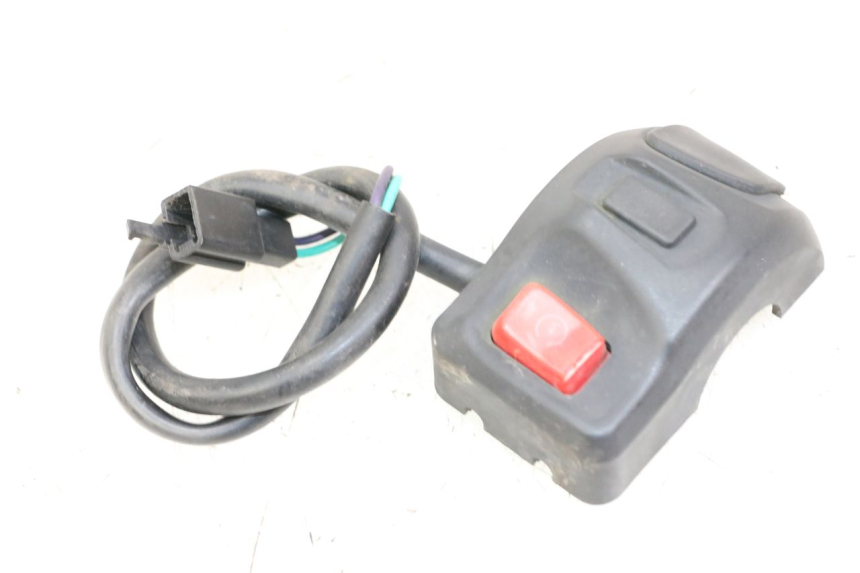 photo de INTERRUPTOR DERECHO PEUGEOT KISBEE 4T 50 (2018 - 2022) - Vista principal