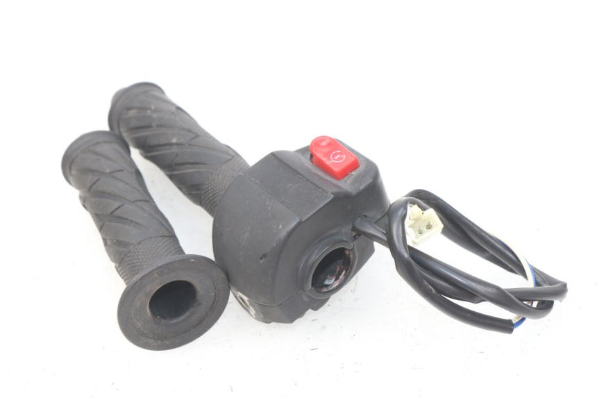 photo de CONMUTADOR DERECHA IMF INDUSTRIE PTIO 2 50 (2014 - 2017) - Otra perspectiva