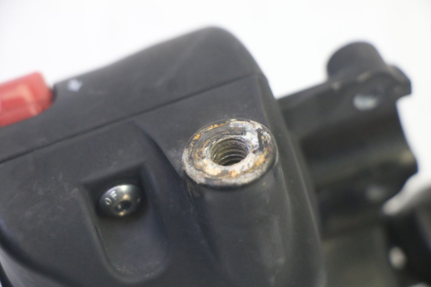 photo de CONMUTADOR DERECHA LIGIER PULSE 3 1 (2014 - 2020) - Detalles de los puntos de fijación