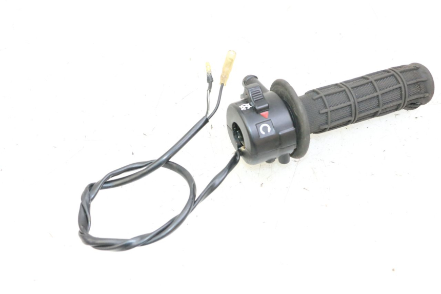 photo de INTERRUPTOR DERECHO YAMAHA PW 80 (1983 - 2014) - Vista principal