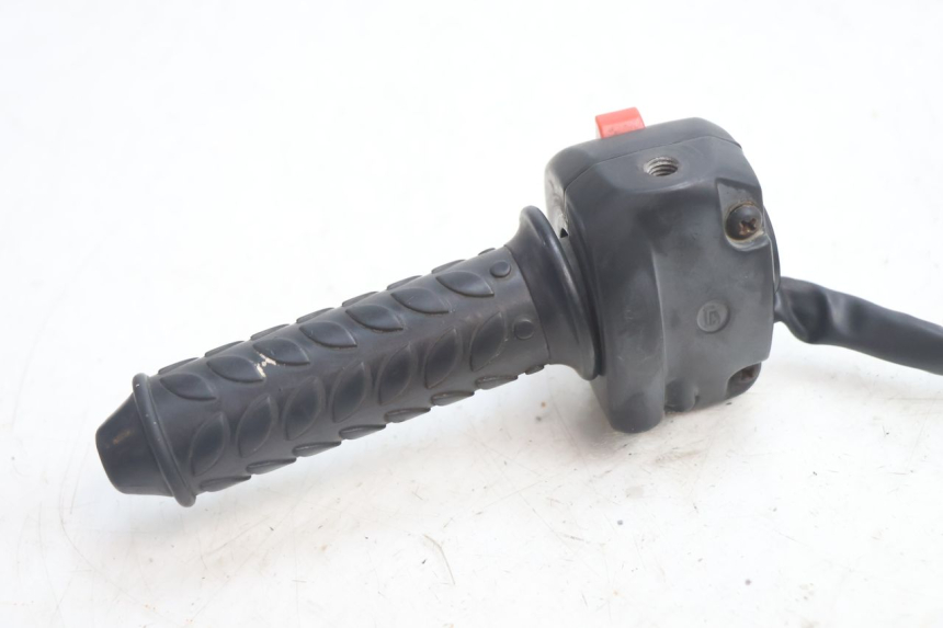 photo de CONMUTADOR DERECHA RAZZO QTR 50 (2011 - 2018) - Vista general del producto