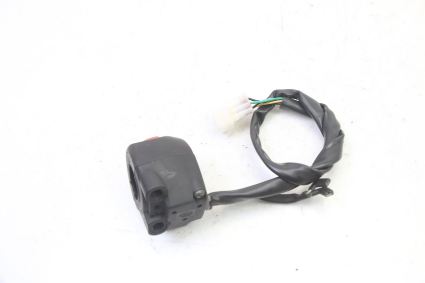 photo de CONMUTADOR DERECHA MAG POWER R-STREET 50 (2016 - 2025) - Primer plano técnico