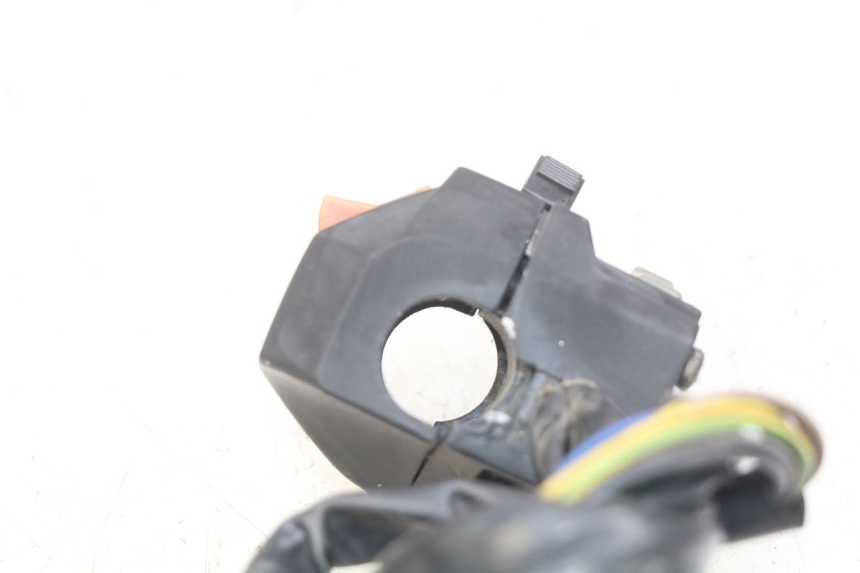 photo de INTERRUPTOR DERECHO YAMASAKI RAPTOR 50 (2013 - 2018) - Otra perspectiva