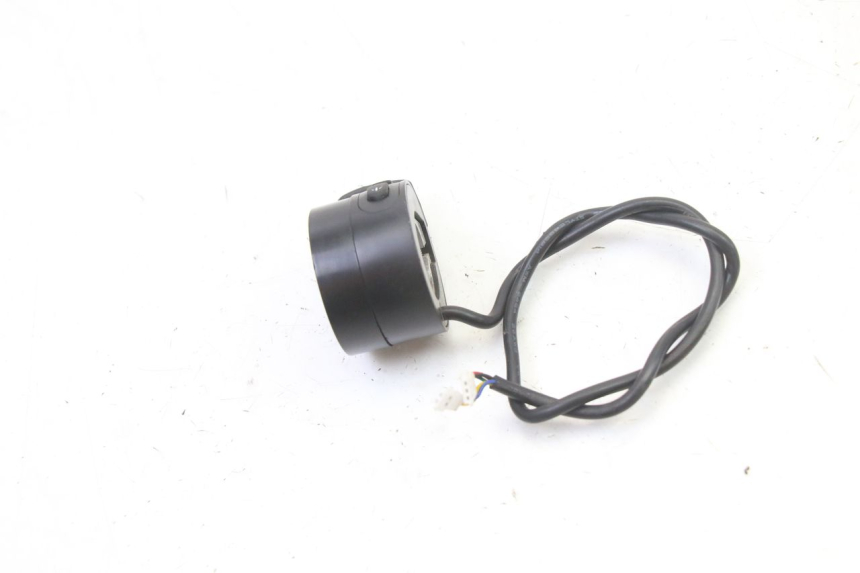photo de CONMUTADOR DERECHA PUNK ELECTRIC RIDER 1 - Vista general del producto