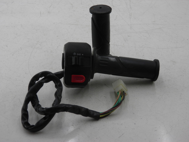 photo de CONMUTADOR DERECHA ROADSIGN WALLABY 50 (2009 - 2014) - Vista principal