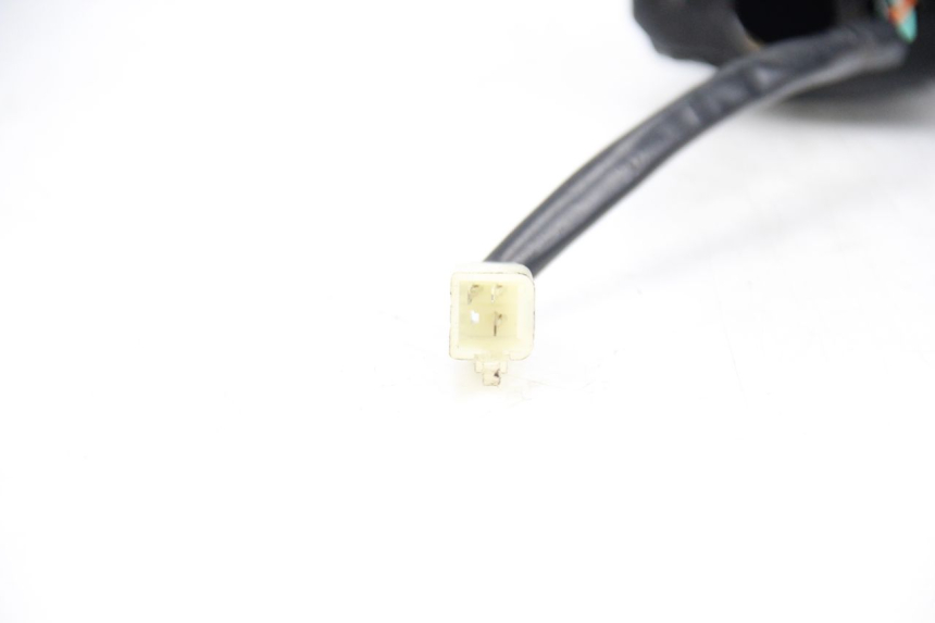 photo de CONMUTADOR DERECHA TNT MOTOR ROMA 10' 4T 50 (2007 - 2018) - Primer plano técnico