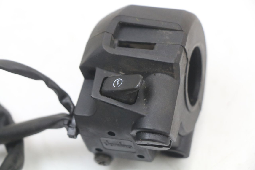 photo de CONMUTADOR DERECHA APRILIA RS 50 (2006 - 2010) - Zoom estado de uso