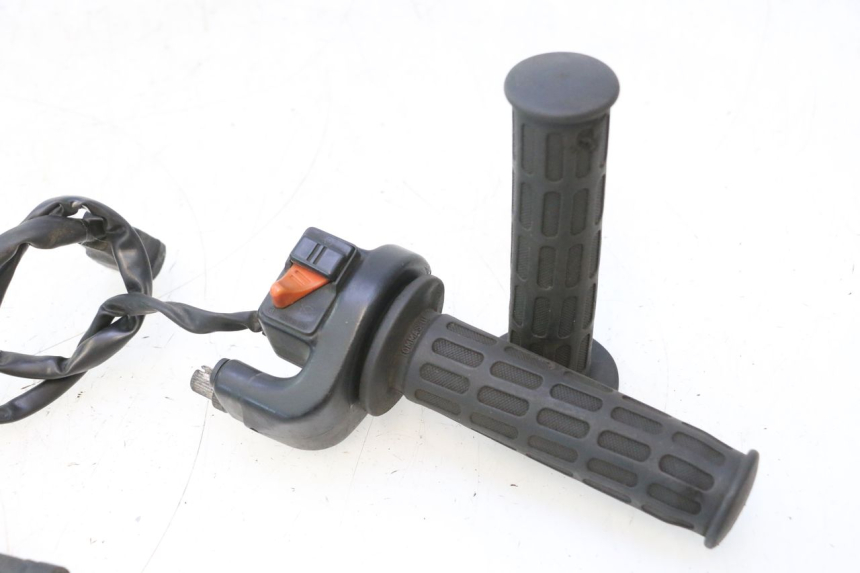photo de CONMUTADOR DERECHA MZ RT 125 (2000 - 2008) - Vista general del producto
