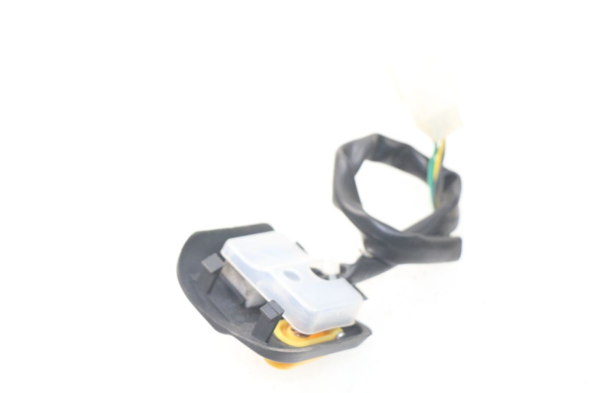 photo de INTERRUPTOR DERECHO JM MOTORS SANTANA 50 (2014 - 2023) - Otra perspectiva