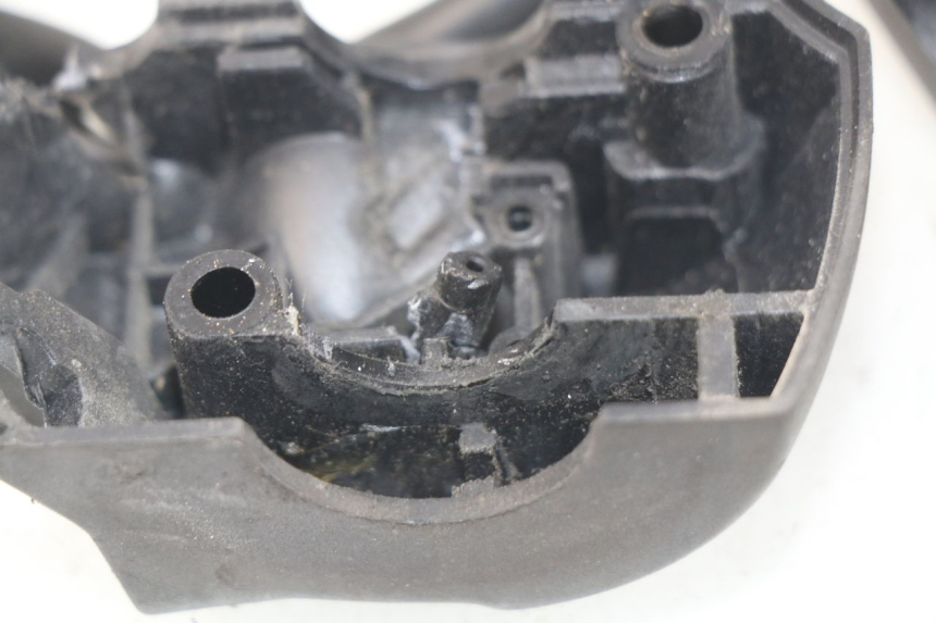 photo de CONMUTADOR DERECHA PEUGEOT SATELIS 300 (2012 - 2015) - Otra perspectiva