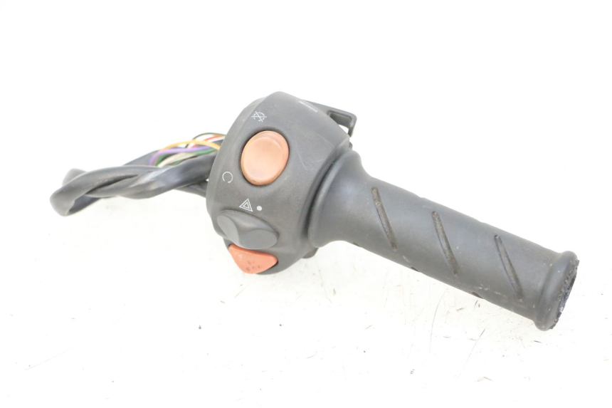 photo de CONMUTADOR DERECHA PEUGEOT SATELIS 125 (2013 - 2018) - Vista principal