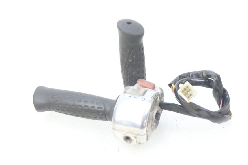 photo de CONMUTADOR DERECHA KYMCO SENTO 50 (2008 - 2013) - Vista general del producto