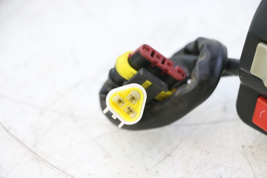 photo de CONMUTADOR DERECHA RIDE SLASH 2T 50 (2012 - 2014) - Marcados y referencias originales