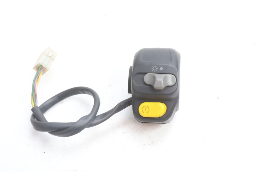 photo de CONMUTADOR DERECHA PEUGEOT SPEEDFIGHT 2 AC 50 (2000 - 2009) - Vista principal