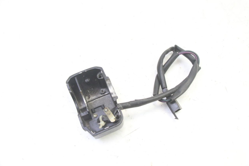 photo de INTERRUPTOR DERECHO PEUGEOT SPEEDFIGHT 3 AIR 50 (2009 - 2015) - Otra perspectiva