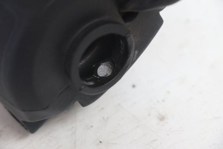 photo de INTERRUPTOR DERECHO PEUGEOT SPEEDFIGHT LC 50 (1996 - 2002) - Detalles de los puntos de fijación
