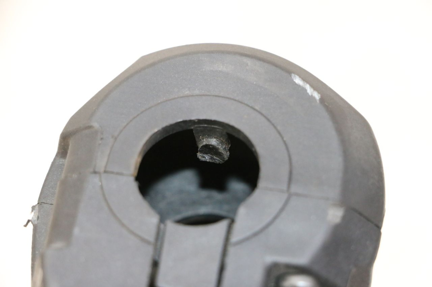 photo de CONMUTADOR DERECHA APRILIA SR R 2T LC 50 (2018 - 2021) - Zoom estado de uso