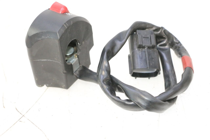 photo de CONMUTADOR DERECHA DUCATI SS IE DS CARENEE 1000 (2002 - 2006) - Primer plano técnico