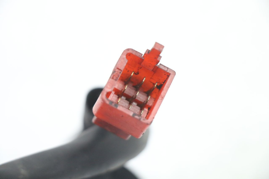 photo de CONMUTADOR DERECHA HONDA ST PAN EUROPEAN 1300 (2002 - 2013) - Estado de la superficie y material