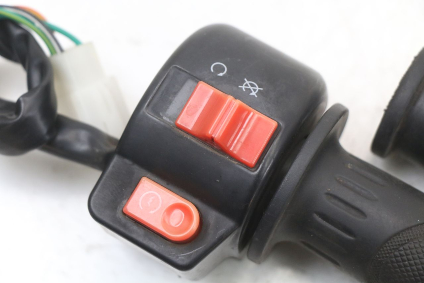 photo de  VASTRO STREET X 4T 50 (2016 - 2021) - Zoom estado de uso