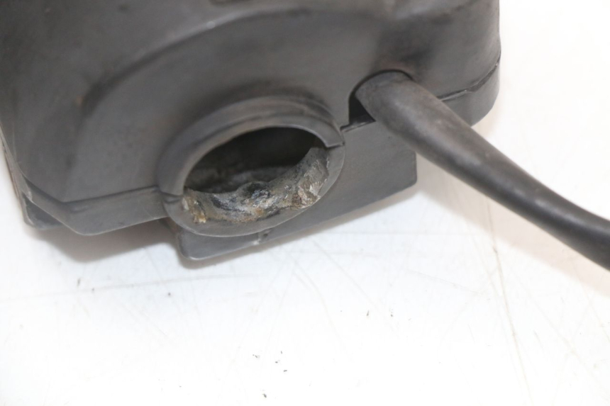 photo de CONMUTADOR DERECHA PEUGEOT STREETZONE 2T 50 (2014 - 2019) - Estado de la superficie y material