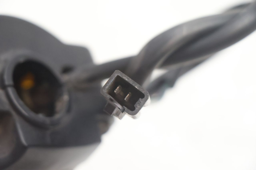photo de CONMUTADOR DERECHA PEUGEOT STREETZONE NAKED 2T 50 (2014 - 2018) - Detalles de los puntos de fijación
