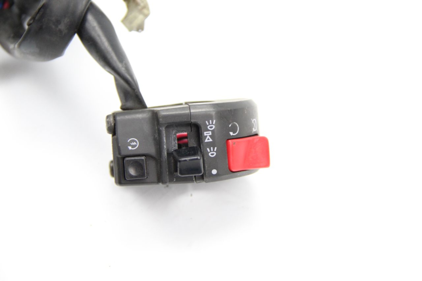 photo de INTERRUPTOR DERECHO YAMAHA TDM ABS 900 (2002 - 2014) - Detalle de la pieza