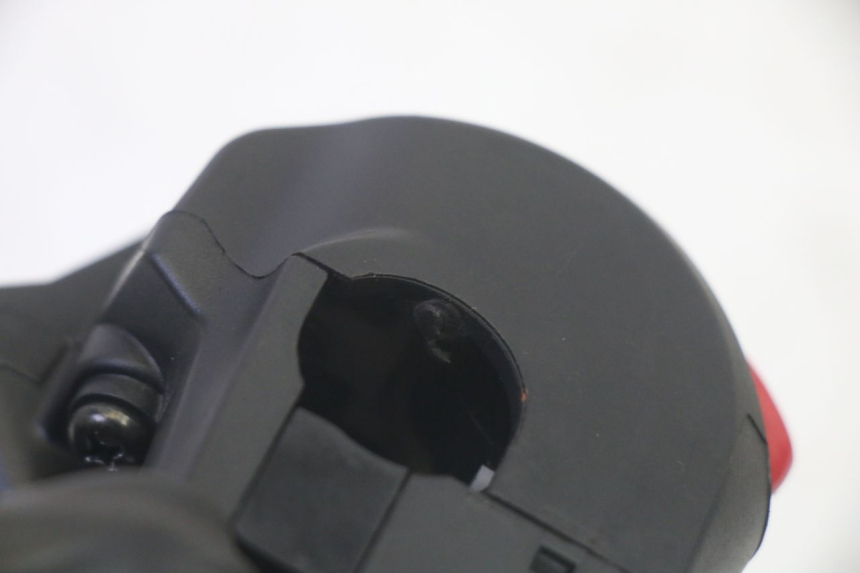 photo de CONMUTADOR DERECHA YAMAHA TRICITY 300 (2020 - 2024) - Vista general del producto