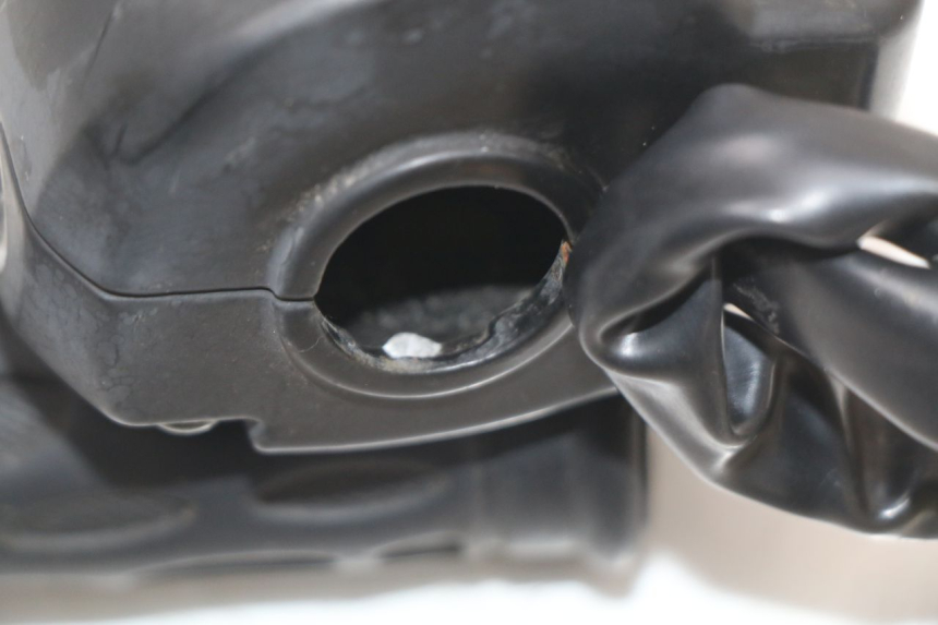 photo de CONMUTADOR DERECHA BEELINE VELOCE 4T 50 (2011 - 2020) - Detalles de los puntos de fijación