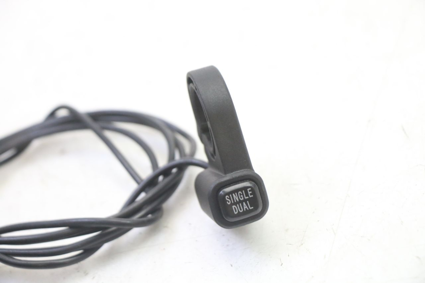 photo de COMANDO DERECHO DUALTRON VICTOR LIMITED 1 - Detalle de la pieza