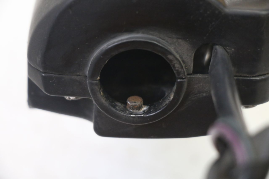 photo de INTERRUPTOR DERECHO PEUGEOT VIVACITY NEW 2T 50 (2008 - 2017) - Detalles de los puntos de fijación