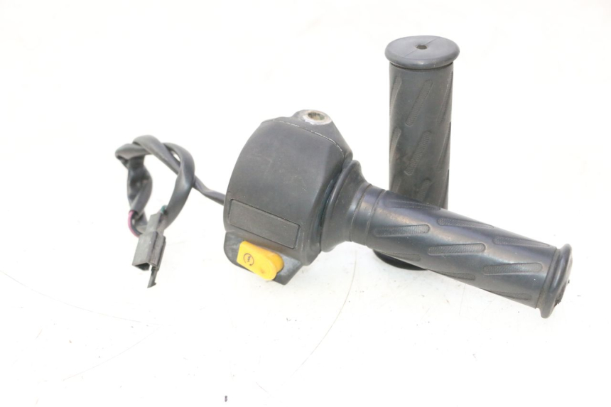 photo de INTERRUPTOR DERECHO PEUGEOT VIVACITY NEW 2T 50 (2008 - 2017) - Marcados y referencias originales