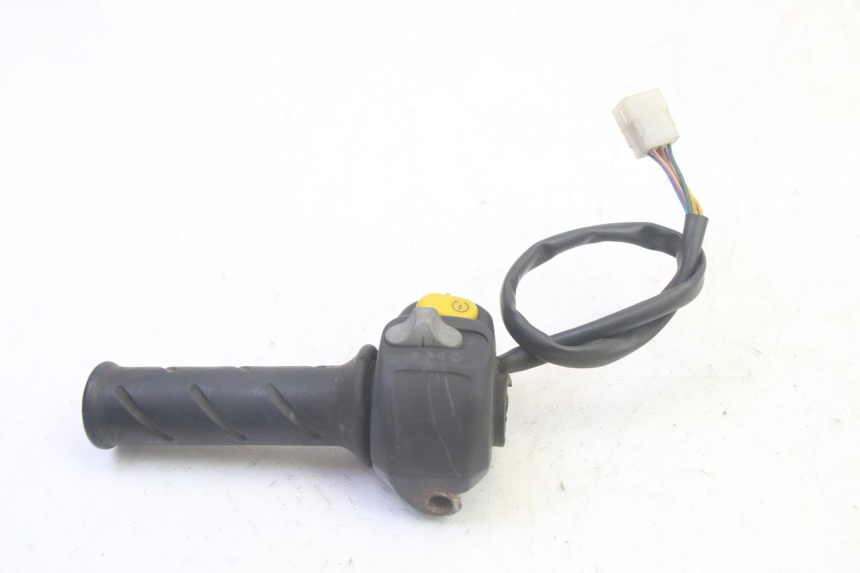 photo de CONMUTADOR DERECHA PEUGEOT VIVACITY 100 (1999 - 2008) - Otra perspectiva