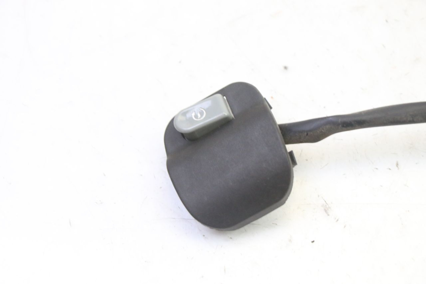 photo de CONMUTADOR DERECHA MBK WAAP 125 (2008 - 2013) - Otra perspectiva