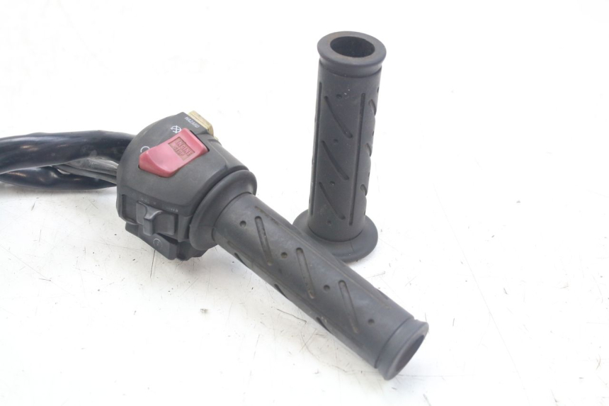 photo de CONMUTADOR DERECHA KYMCO X-CITING XCITING 400 (2014 - 2018) - Vista general del producto