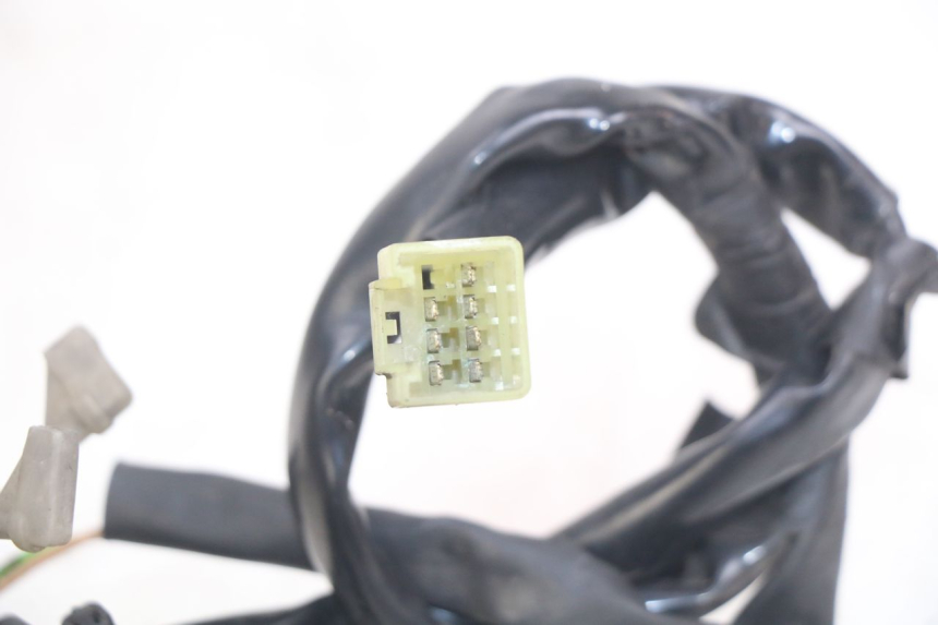 photo de INTERRUPTOR DERECHO YAMAHA X-MAX XMAX 125 (2010 - 2013) - Zoom estado de uso