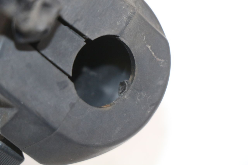 photo de INTERRUPTOR DERECHO YAMAHA X-MAX XMAX 125 (2010 - 2013) - Vista general del producto