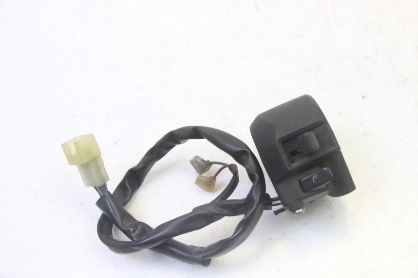 photo de INTERRUPTOR DERECHO YAMAHA X-MAX XMAX 125 (2010 - 2013) - Vista principal