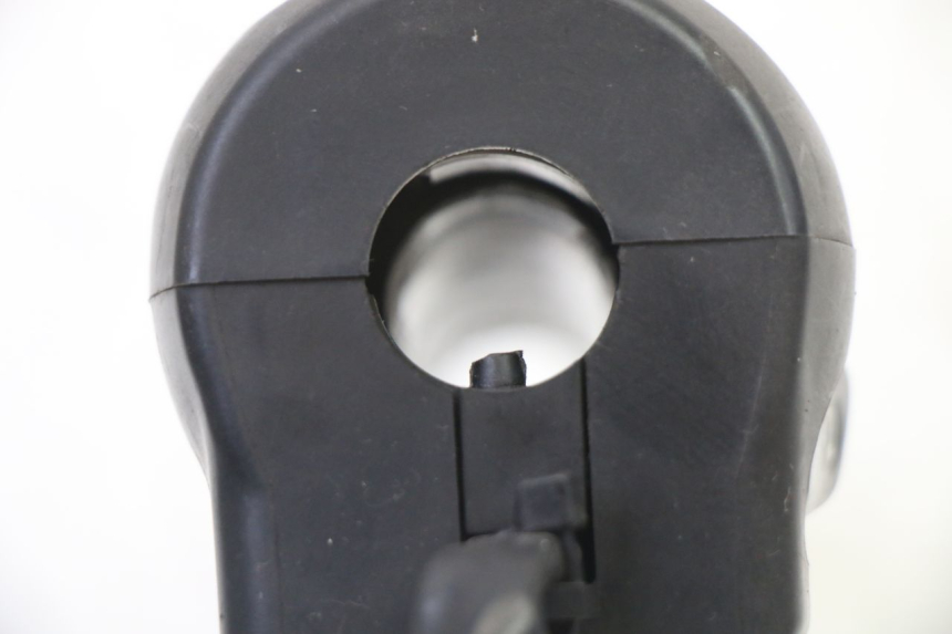 photo de CONMUTADOR DERECHA YAMAHA XJ6 ABS 600 (2008 - 2016) - Detalle de la pieza