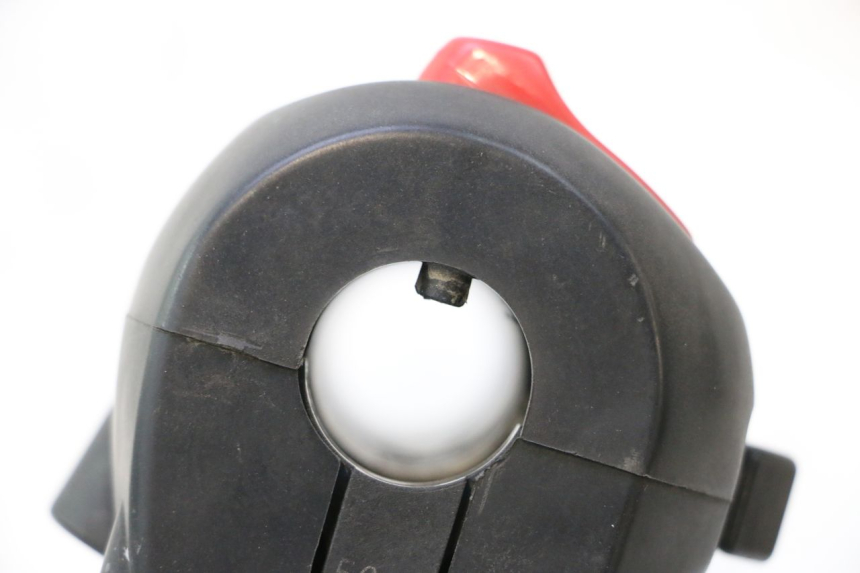 photo de CONMUTADOR DERECHA YAMAHA XP T-MAX ABS 500 (2005 - 2005) - Recambio usado revisado