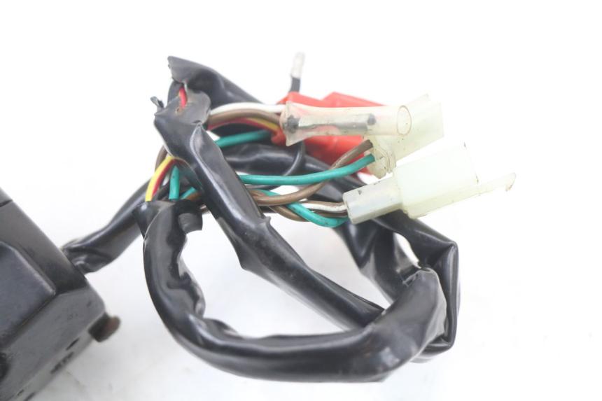 photo de  SYM XS 125 (2007 - 2016) - Detalles de los puntos de fijación