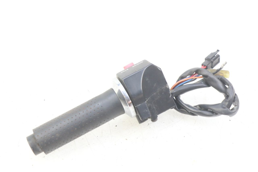 photo de CONMUTADOR DERECHA YAMAHA XV VIRAGO 750 (1984 - 1998) - Primer plano técnico