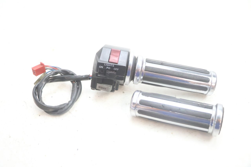 photo de CONMUTADOR DERECHA YAMAHA XV VIRAGO 535 (1988 - 2004) - Vista principal