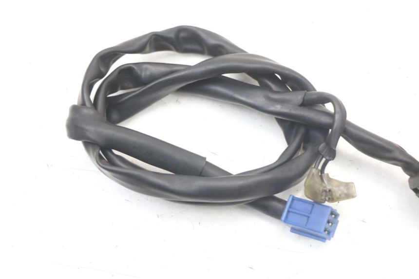 photo de CONMUTADOR DERECHA YAMAHA FZ1 FAZER 1000 (2007 - 2009) - Detalles de los puntos de fijación